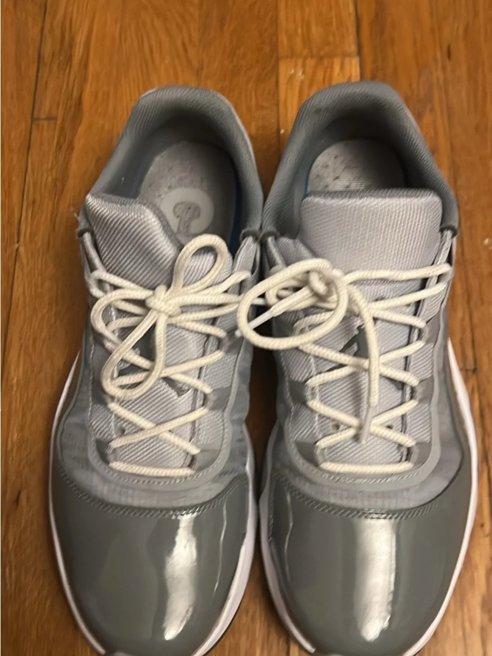 Jordan 11 CMFT Low Men's Sneakers - Light Gray/White